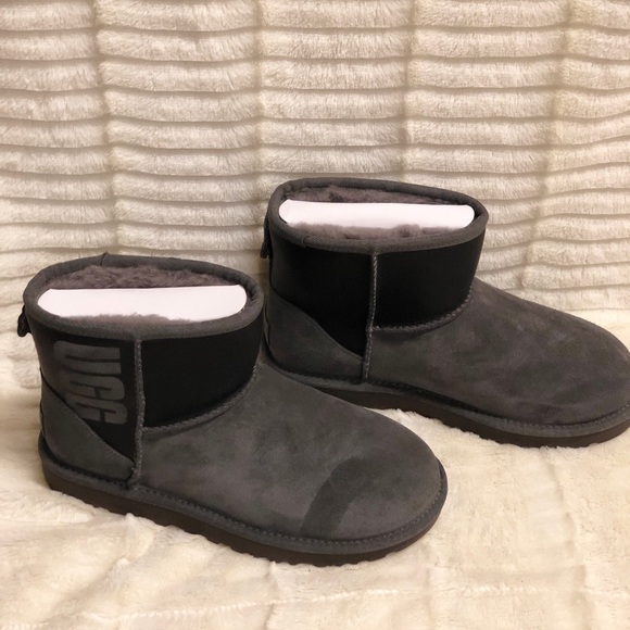 ugg classic rubber boot